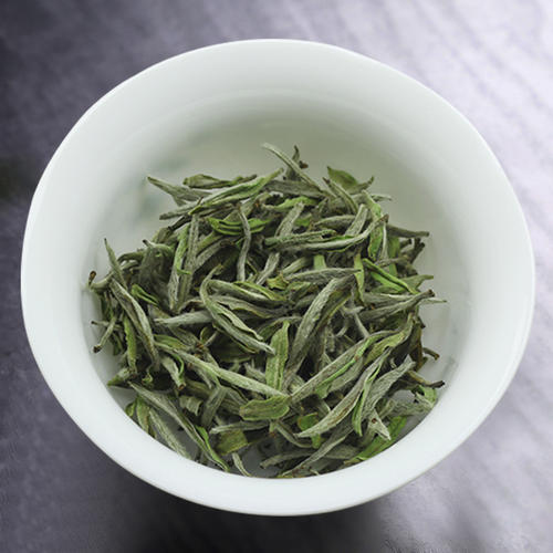 年份久的老白茶泡出的的滋味是什么